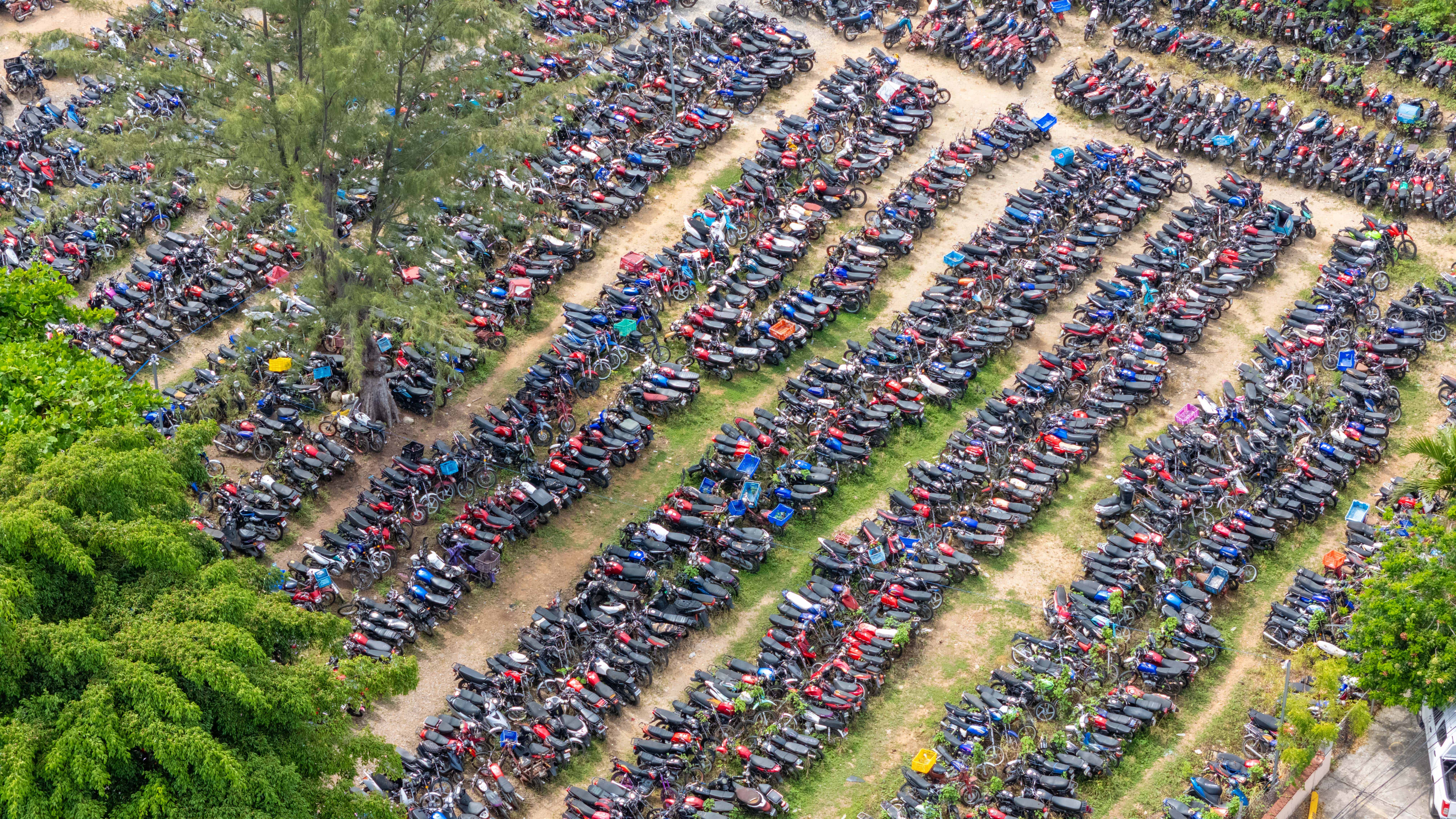 Algunas motocicletas tienen años retenidas.