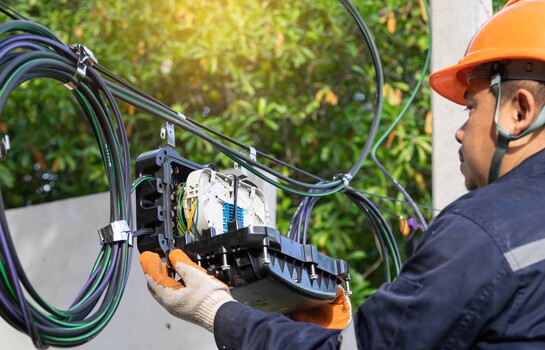 La fibra óptica: la red de la economía digital que todavía está en expansión en RD