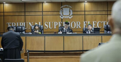 TSE deja en estado de fallo acciones contra reglamento de la JCE que limita publicación de encuestas