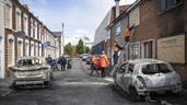 Un apuñalamiento en Belfast reaviva las tensiones raciales en el Reino Unido