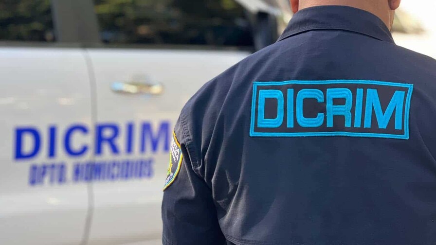Denuncian que policías mataron a hombre e hirieron a la esposa dentro de su vivienda Denuncian que policías mataron a hombre e hirieron a la esposa dentro de su vivienda