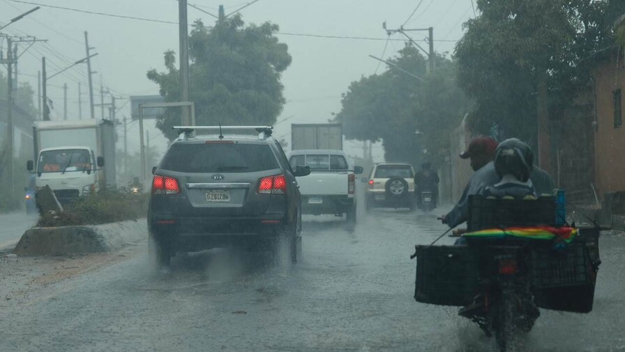 El Indomet prevé incremento de lluvias en varias provincias por la incidencia de una vaguada
