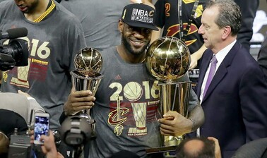 Solo los Cavs de LeBron James remontaron un 1-3 en finales de la NBA