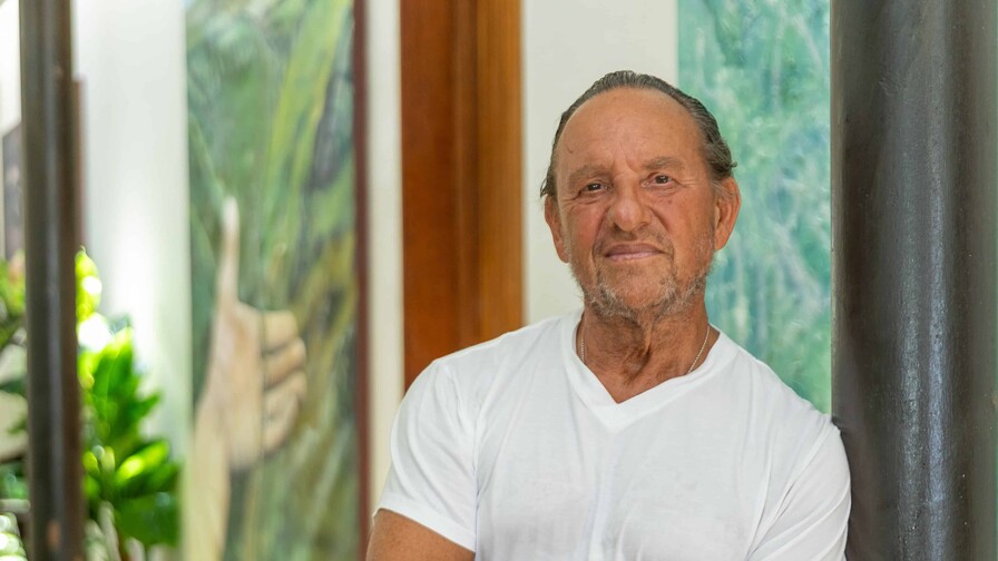 Custo Dalmau: “Lograr que inviertan en una prenda tuya es, en el fondo, un acto de seducción” Custo Dalmau: “Lograr que inviertan en una prenda tuya es, en el fondo, un acto de seducción”
