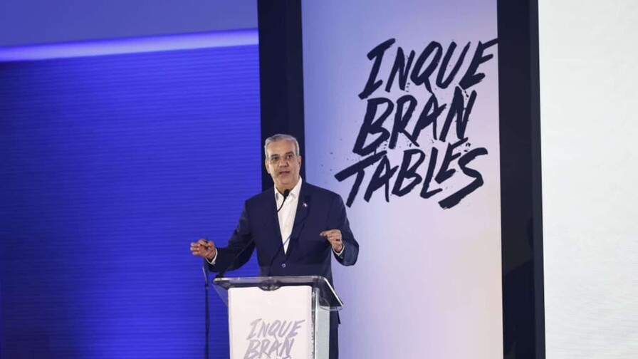 Gobierno lanza Inquebrantables, una plataforma nacional para proteger y orientar a niños y jóvenes Gobierno lanza Inquebrantables, una plataforma nacional para proteger y orientar a niños y jóvenes