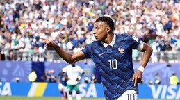Mbappé estará entre 10 y 12 días de baja por una hiperextensión de la rodilla izquierda