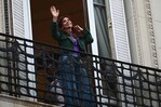 Cristina Fernández cumple un año presa y se aferra a liderazgo de un peronismo en el limbo