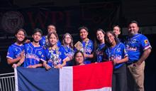 Equipo dominicano de robótica gana máximo premio de diseño en competencia celebrada en Boston