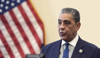 ¿Por qué votar por Adriano Espaillat en las primarias demócratas?