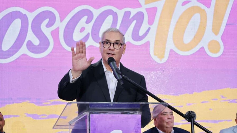 Gonzalo Castillo rechaza cancelación de consulta del PLD, pero dice que acatará decisión de la Conap