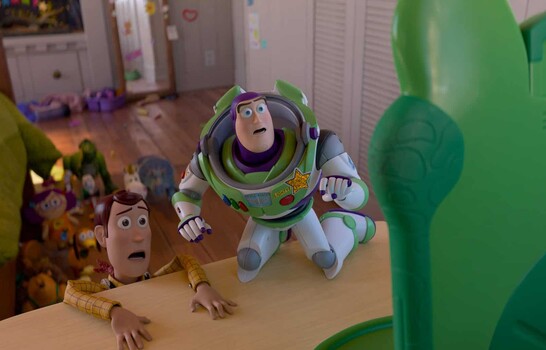 Toy Story se impone en taquilla y supera récords de franquicia