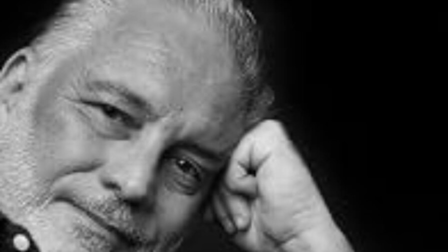 El beso del pez: nueva novela de Luis Arambilet ya disponible internacionalmente