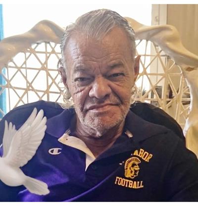 Fallece el artista plástico Carlos Domínguez, reconocido como “El pintor de coches”