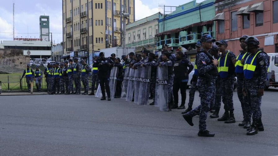 ¿Es necesario pedir permiso a Interior y Policía para protestar o manifestarse?