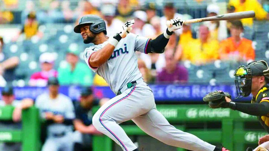 López apunta a los 200 hits, una hazaña en extinción entre los dominicanos