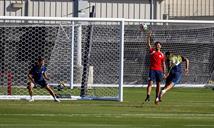 Sin Almirón, Paraguay juega ante Australia por la supervivencia en el Mundial