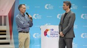 Mientras el consumo digital crece, también cae la credibilidad de las noticias