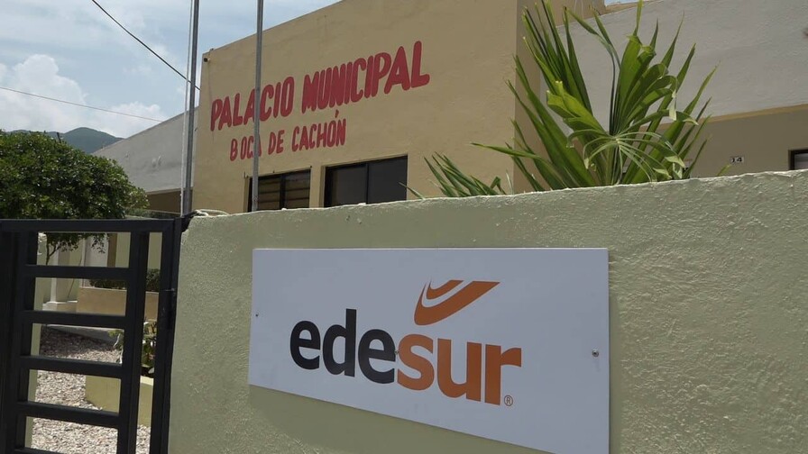 Edesur instala centros de pago de servicios en Azua, Independencia y Pedernales