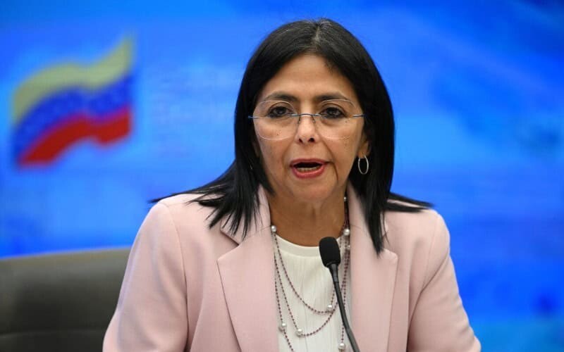 Delcy Rodríguez se reúne con los jefes negociadores del chavismo y la oposición en diálogo Delcy Rodríguez se reúne con los jefes negociadores del chavismo y la oposición en diálogo