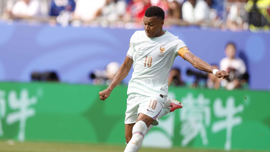 Francia y Mbappé evitarán el exceso de confianza ante Suecia en el Mundial este martes