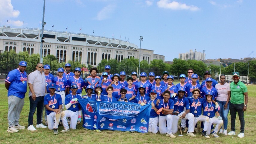 La amistad fue la gran campeona en histórico intercambio entre la Fddny y los Mets