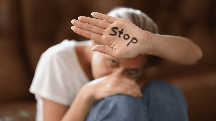 La pregunta sobre los feminicidios: ¿por qué ella no se fue?