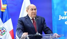 Santos Badía plantea transformar la educación superior ante avances tecnológicos y la IA