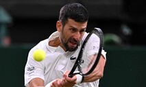 Djokovic tropieza ante Struff en Basilea y se le agota el tiempo para clasificar al último Masters