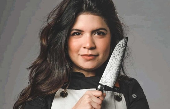 La chef dominicana Paulette Tejada hace historia al ganar el reality Chopped Castaways