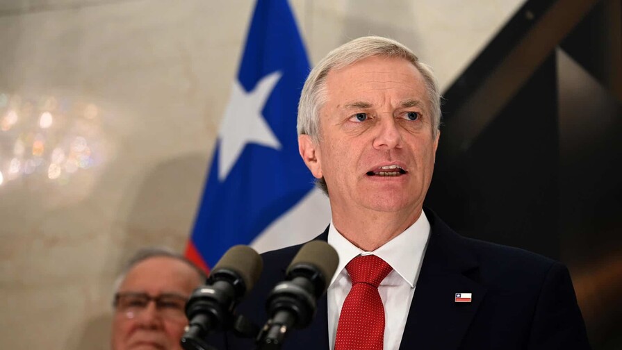 Gobierno de Chile propone endurecer penas a menores por delitos graves