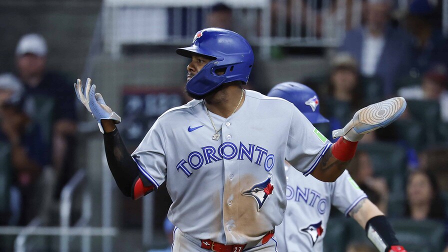 Guerrero Jr. realiza 400 swings diario en busca de salir del bache