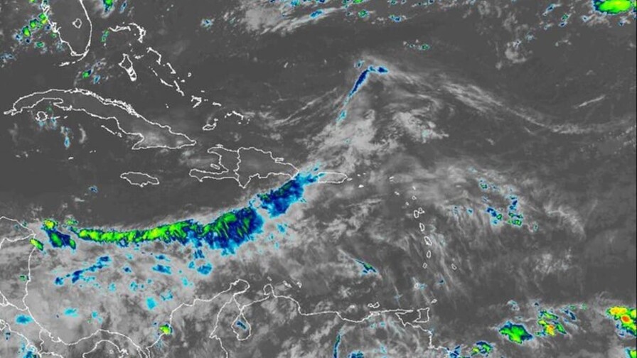 Polvo del Sahara reducirá las lluvias este domingo, pero persistirá el calor en gran parte del país Polvo del Sahara reducirá las lluvias este domingo, pero persistirá el calor en gran parte del país