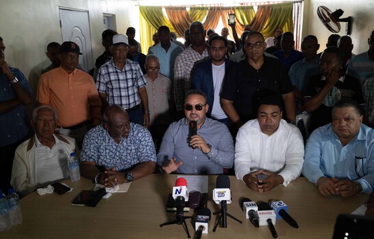 Doce organizaciones del transporte garantizan que no aumentarán el precio del pasaje