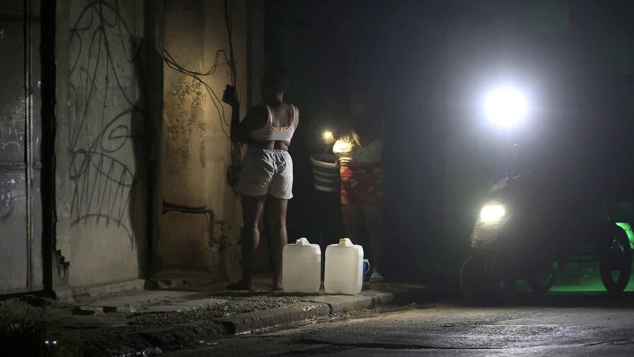 Hasta un 61 % de Cuba quedará a la vez sin corriente este viernes por la crisis energética Hasta un 61 % de Cuba quedará a la vez sin corriente este viernes por la crisis energética