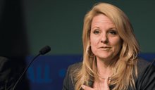 Presidenta de SpaceX dona 320 millones de dólares en acciones al programa Cuentas Trump