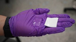 Un hidrogel más transpirable abre la puerta a vendajes y sensores portátiles más duraderos