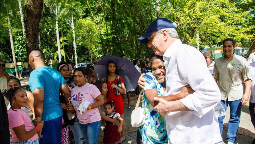 Presidente Abinader inaugurará varias obras este fin de semana en Samaná