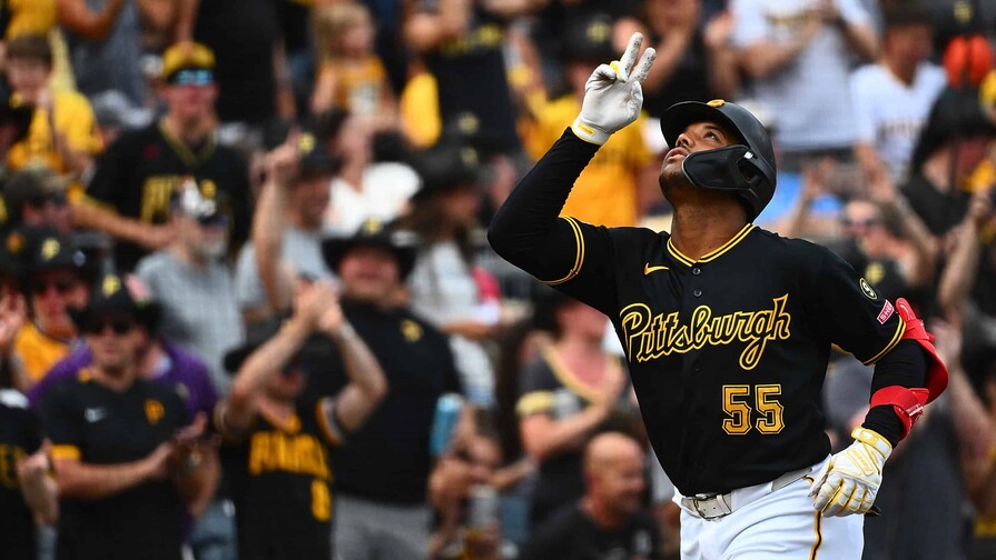 Esmerlyn Valdez conectó cuadrangular con las bases llenas en el triunfo de los Piratas