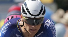 Van der Poel vence al calor y se impone en la 9ª etapa del Tour de Francia