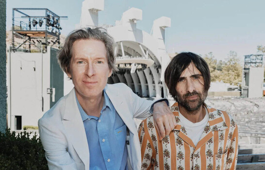 Wes Anderson reúne a Hollywood en un homenaje musical a su universo cinematográfico