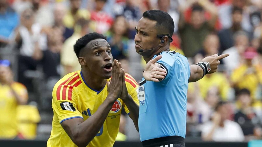 El árbitro salvadoreño Iván Barton dirigirá la semifinal Francia-España