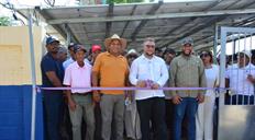 El FEDA entrega paneles solares a ganaderos de Montecristi