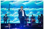 Juan Luis Guerra se reencuentra con Galicia en una noche caribeña un año tras la tormenta