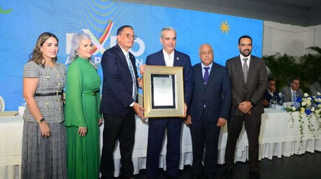 Presidente Abinader resalta retos del crecimiento económico durante apertura de la XXXV Expo Amaprosan 2026