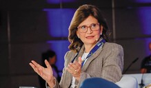 Raquel Peña destaca la solidez económica RD en Foro Libertas