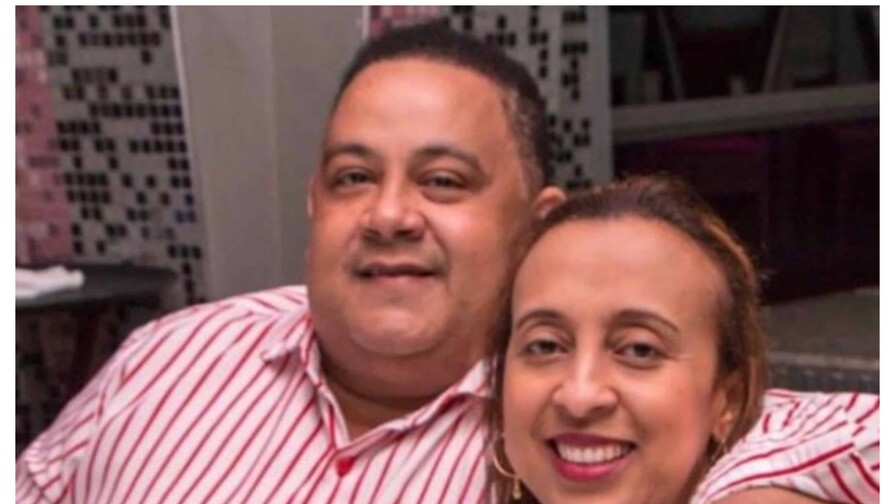 Piden cadena de oración por la esposa del merenguero Peña Suazo, ingresada en cuidados intensivos Piden cadena de oración por la esposa del merenguero Peña Suazo, ingresada en cuidados intensivos