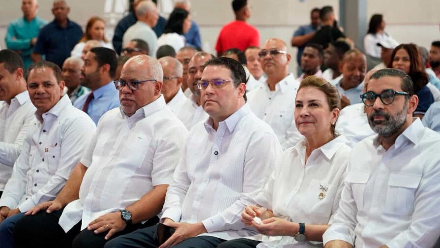 El Gobierno supera los RD$900 MM en créditos a microempresarios en 2026