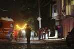 Ataque ruso mata a dos personas y daña tres barcos en el puerto ucraniano de Mikoláyiv