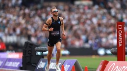 Josh Kerr pulveriza el legendario récord mundial de la milla en Londres