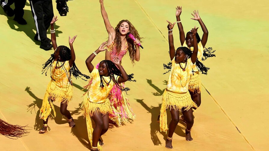 Shakira, Madonna, BTS y Justin Bieber protagonizan el primer show de medio tiempo del Mundial Shakira, Madonna, BTS y Justin Bieber protagonizan el primer show de medio tiempo del Mundial